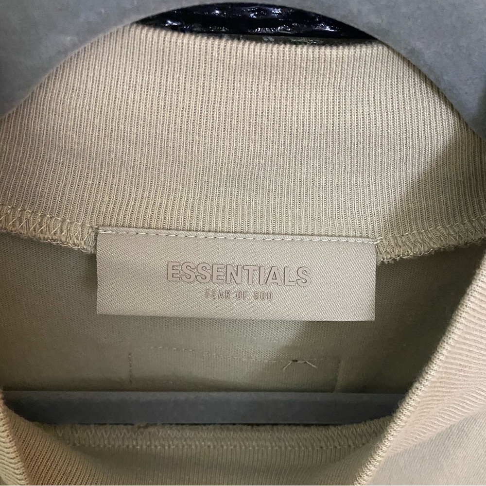 FEAR OF GOD ESSENTIALS Long Sleeve T-Shirt - Picture 4 of 7